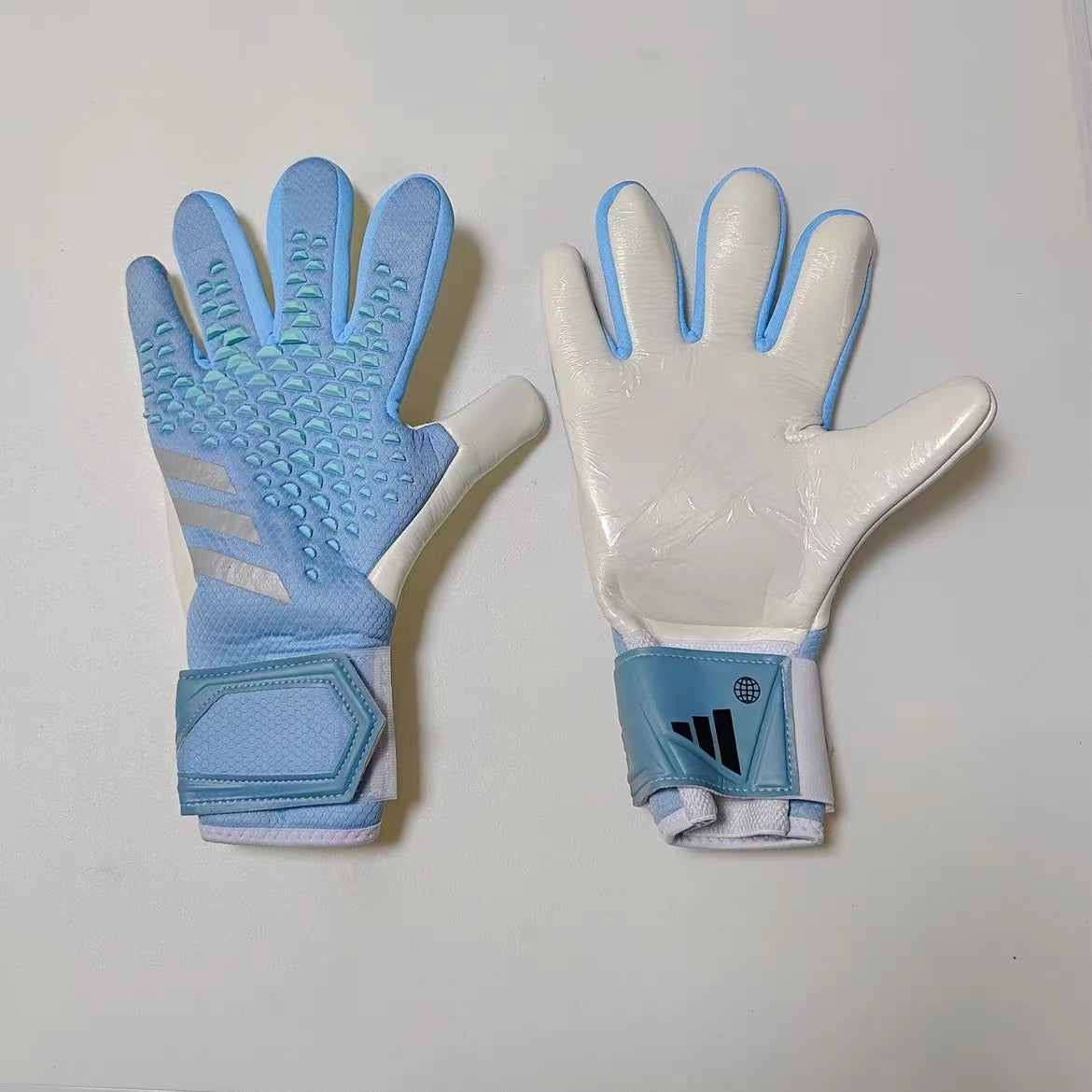 Luva de Goleiro Adidas Predator Elite