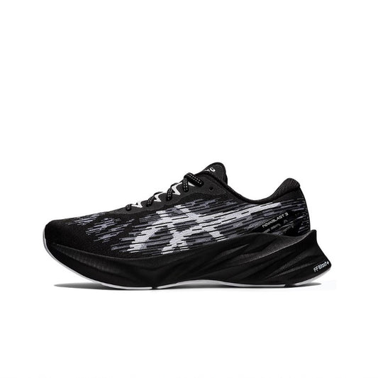 Asics Novablast 3