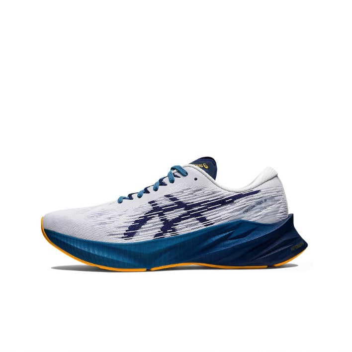 Asics Novablast 3