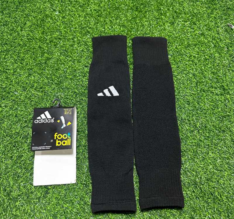 Canelito Adidas