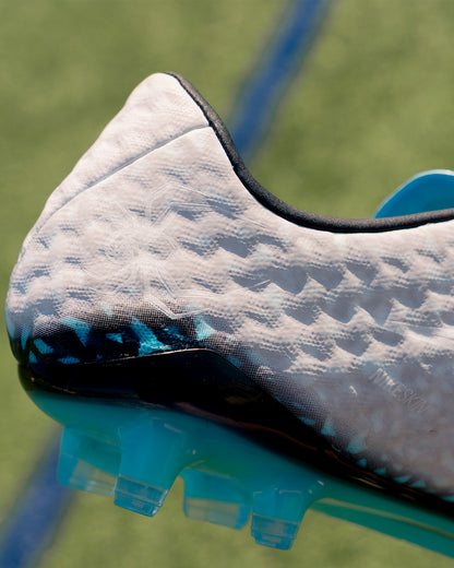 Chuteria Nike HyperVenom FG Pro