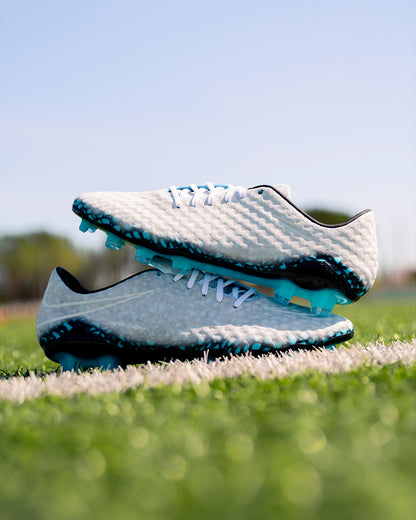 Chuteria Nike HyperVenom FG Pro