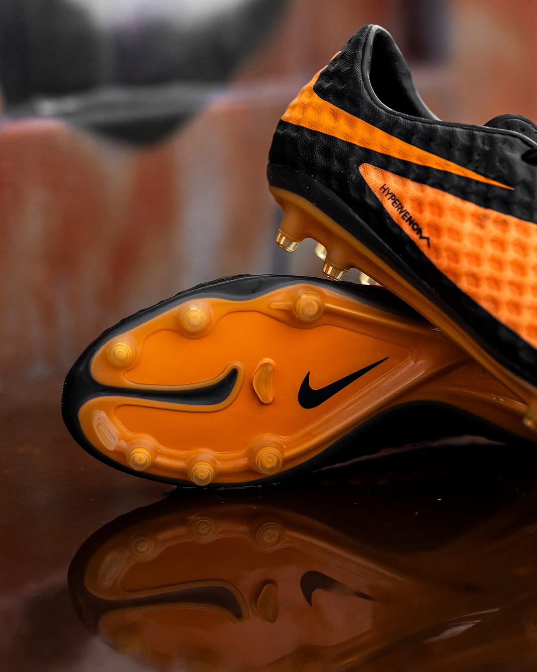 Chuteria Nike HyperVenom FG Pro