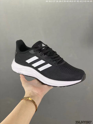 Adidas Duramo