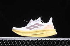 Adidas Ultraboost 5