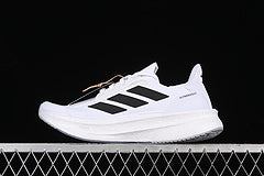 Adidas Ultraboost 5
