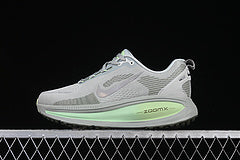 Nike Vomero 18
