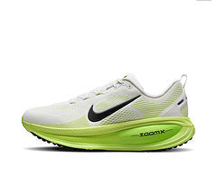 Nike Vomero 18