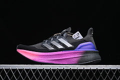 Adidas Ultraboost 5